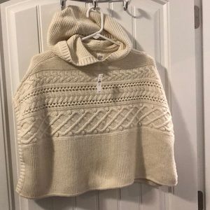 New girls Gap poncho